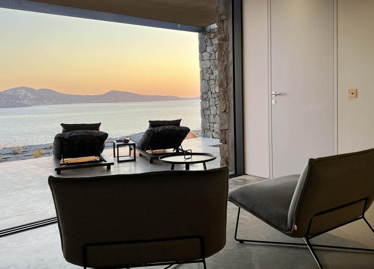 Echoes Milos Plaka  Exteriér fotografie
